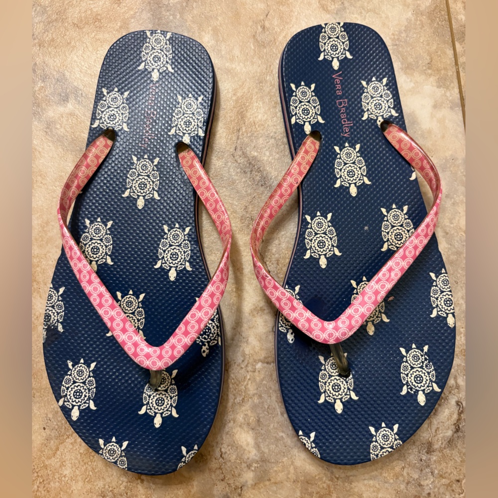 Vera Bradley Sea Turtles Flip Flops 7/8 Blue Pink